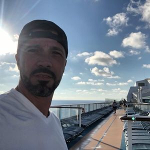 Meet your Posher, Pedro